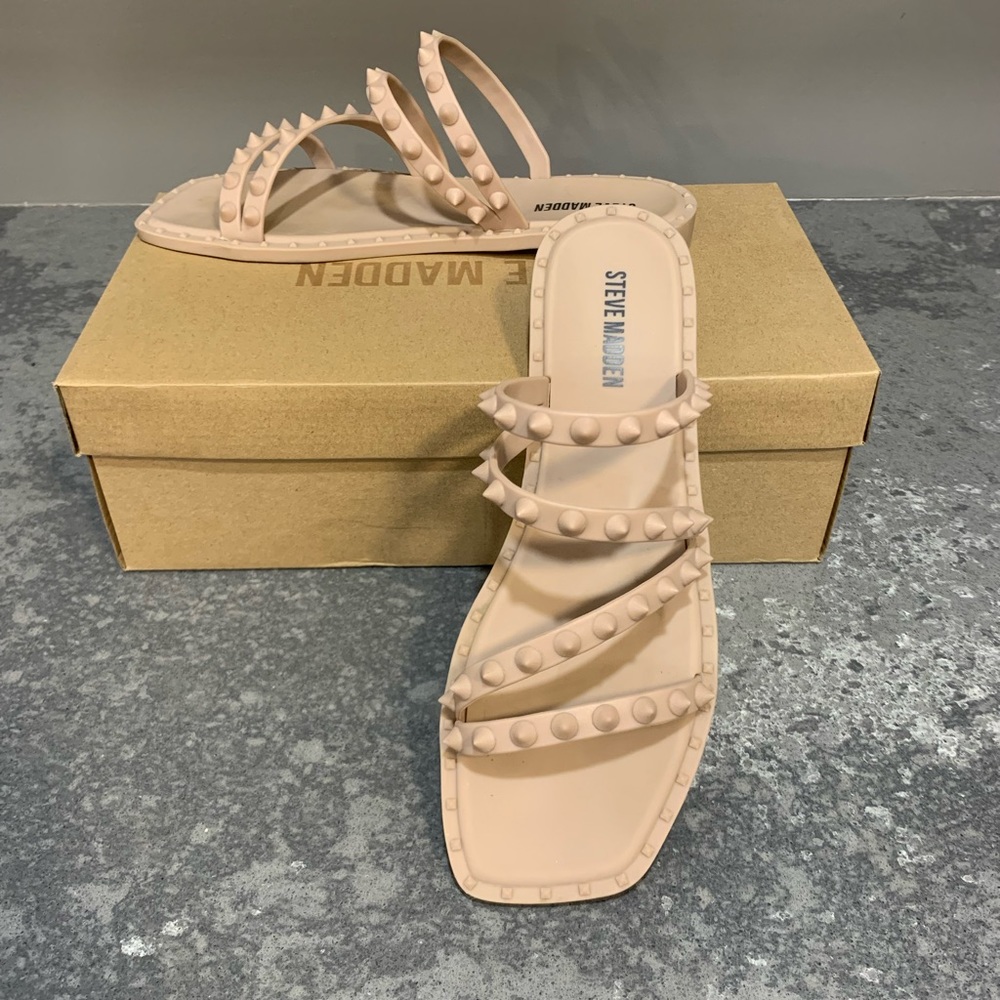 Steven madden sandals with spikes size 7 - Picture 4 of 5